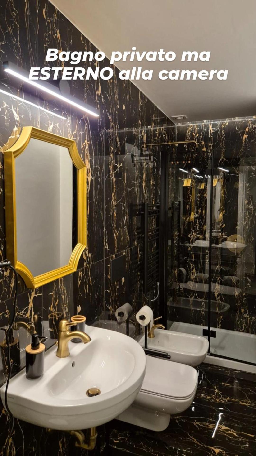 La Memolina B&B 萨莱诺 外观 照片